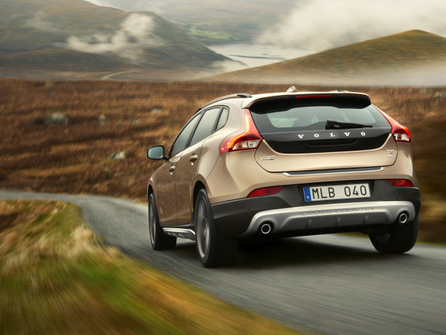 volvo v40 cross country pic #126503