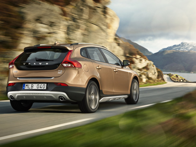 volvo v40 cross country pic #126505