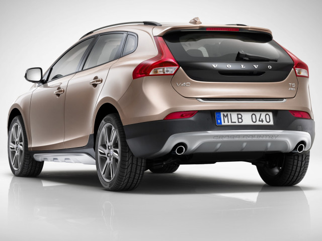 volvo v40 cross country pic #126527