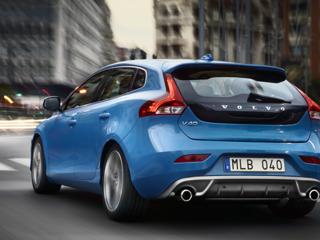 volvo v40 r-design pic #126550