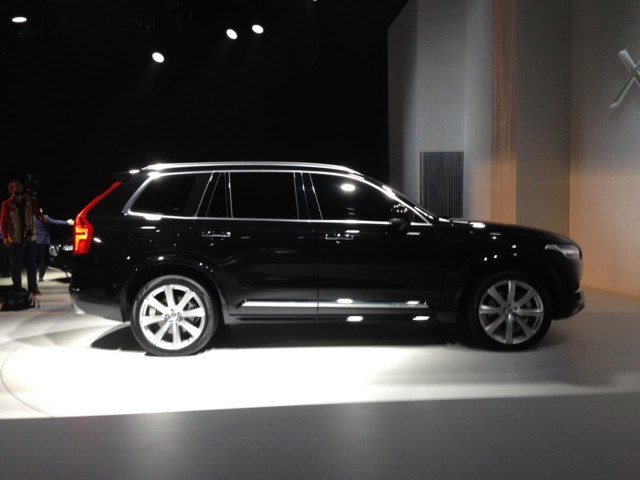 volvo xc90 pic #128000