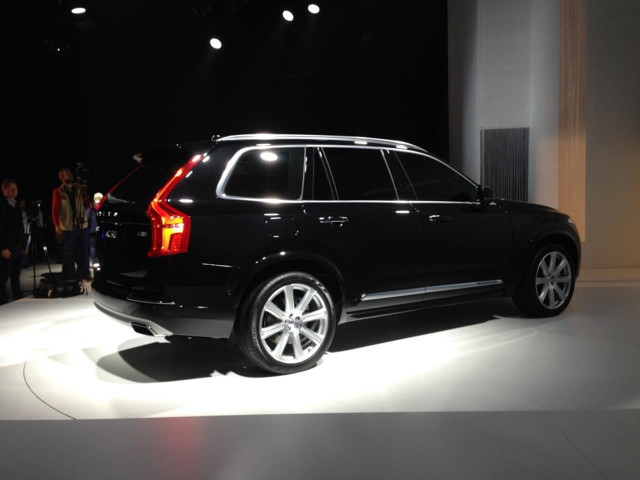 volvo xc90 pic #128001