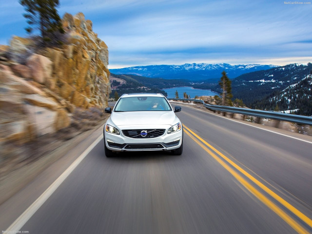 volvo v60 cross country pic #146880