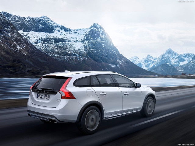 volvo v60 cross country pic #146890