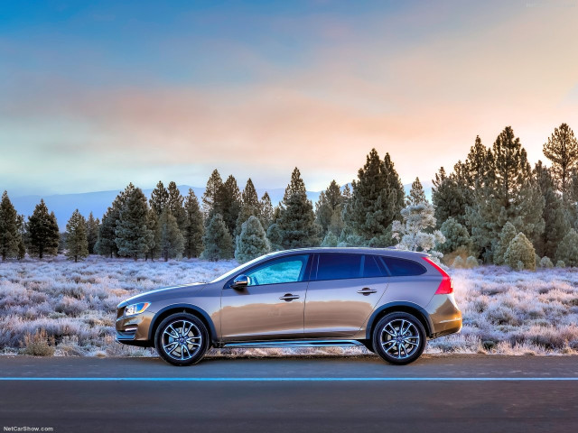 volvo v60 cross country pic #146903