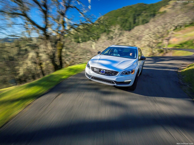 volvo v60 cross country pic #146905