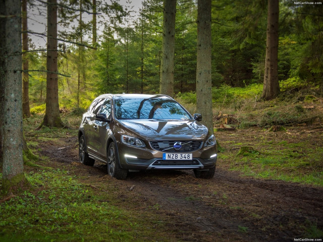 volvo v60 cross country pic #146913