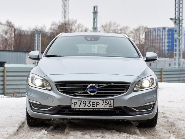 volvo v60 plug-in hybrid pic #153555