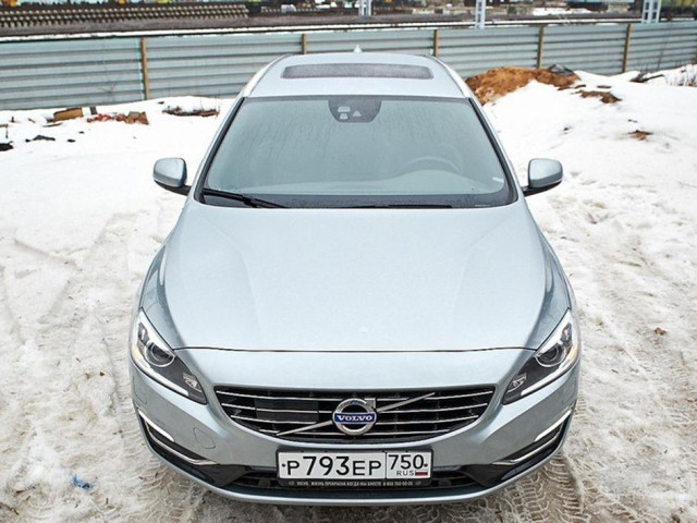 volvo v60 plug-in hybrid pic #153561