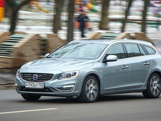 volvo v60 plug-in hybrid pic #153574