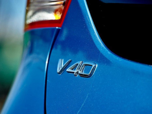 volvo v40 cross country pic #155330