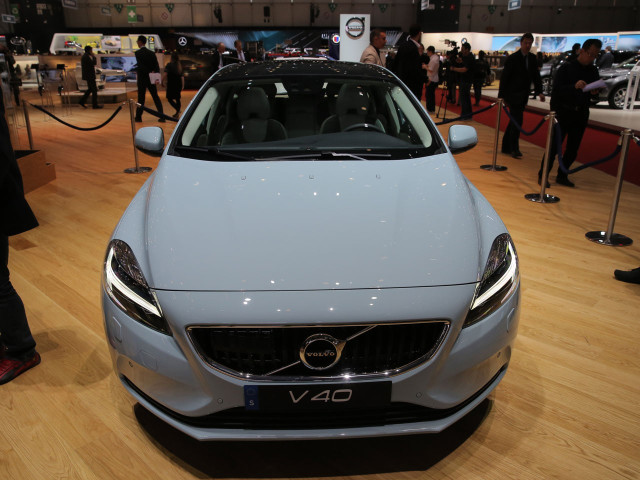 volvo v40 pic #162240