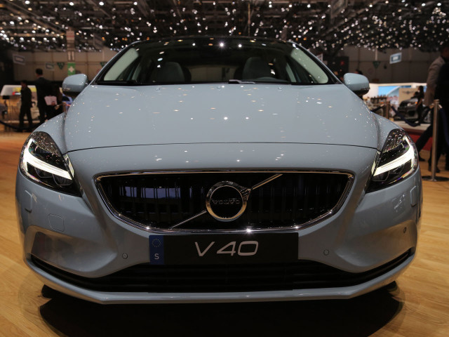 volvo v40 pic #162261