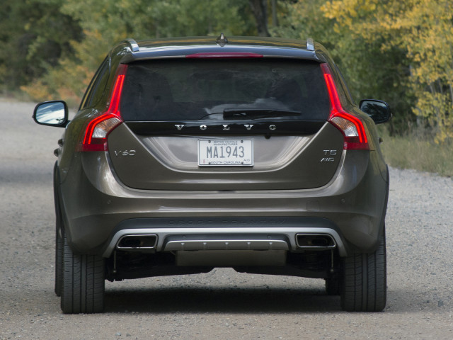 volvo v60 cross country pic #169531