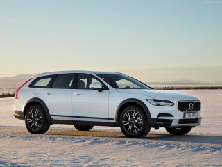 Volvo V90