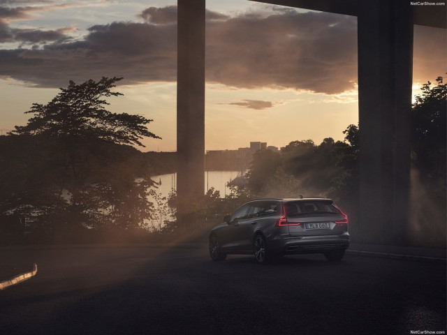 volvo v60 pic #186621