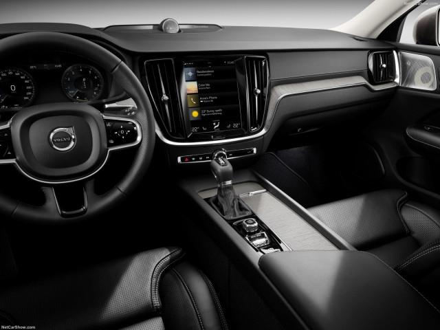 volvo v60 pic #186636