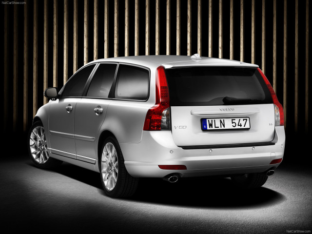 volvo v50 pic #43035