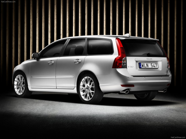 volvo v50 pic #43036