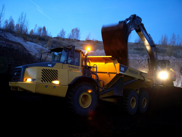 volvo a40 pic #50649