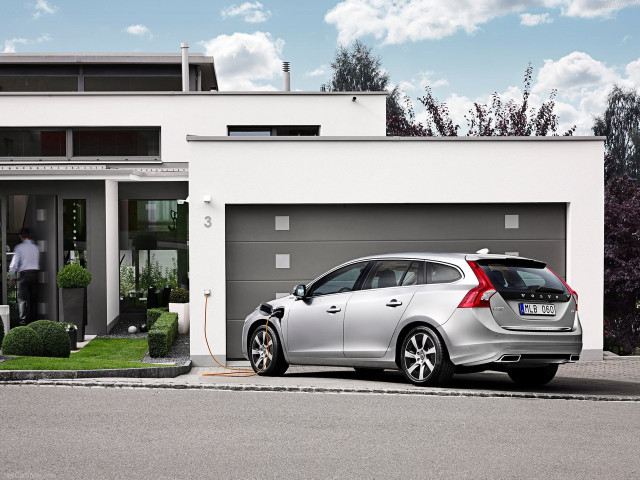 volvo v60 plug-in hybrid pic #87510