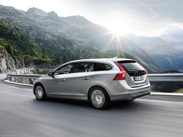 volvo v60 plug-in hybrid pic #87511