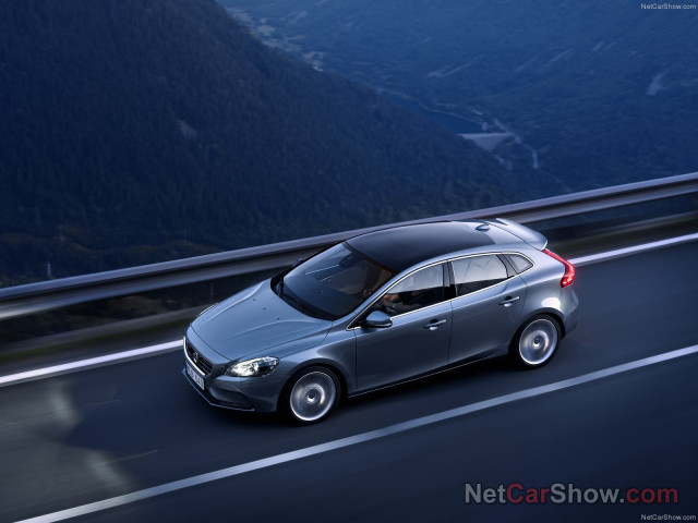 volvo v40 pic #89196