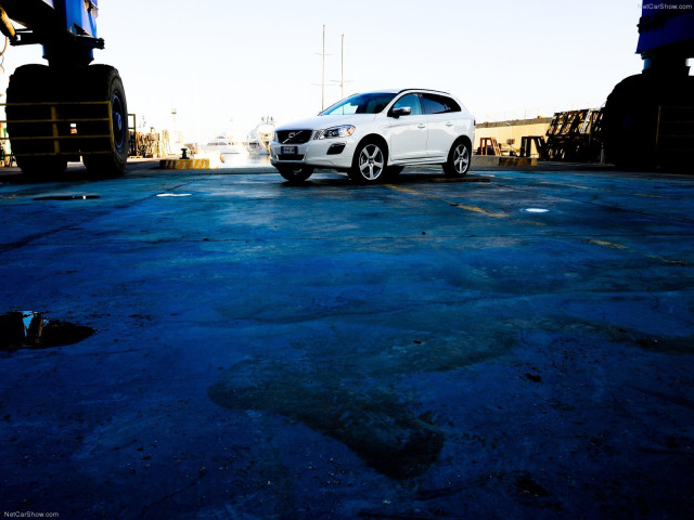 volvo xc60 r-design pic #91003