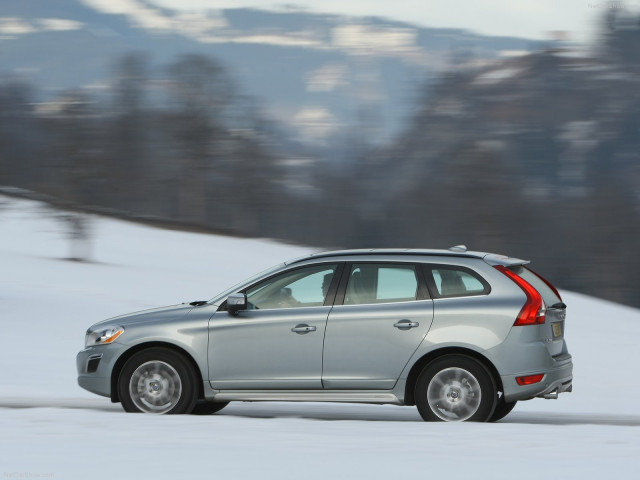 volvo xc60 r-design pic #91020