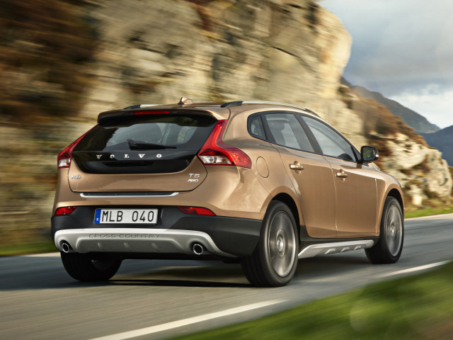 volvo v40 pic #95738