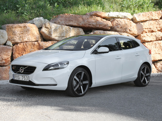 volvo v40 pic #96747