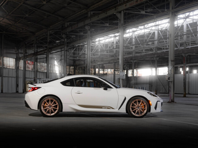 Subaru BRZ II (ZD8) photo 210781