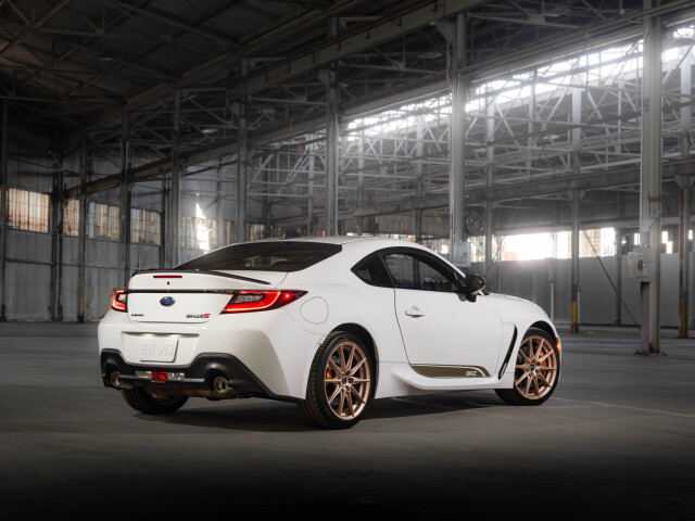 Subaru BRZ II (ZD8) photo 210782