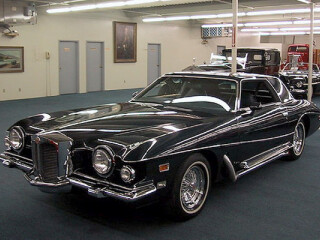 Stutz Blackhawk