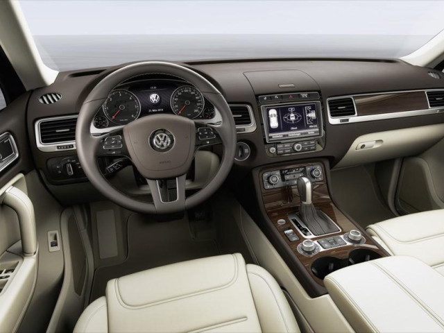 volkswagen touareg pic #116877