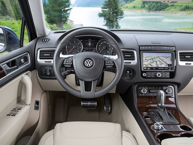 volkswagen touareg pic #129571