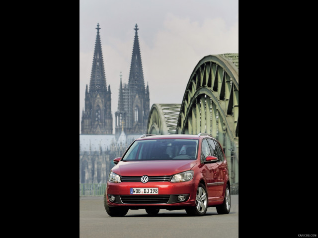 volkswagen touran pic #134409