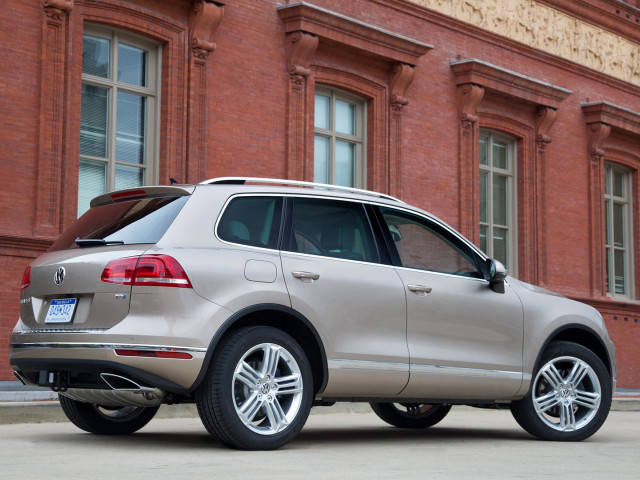 volkswagen touareg pic #134532