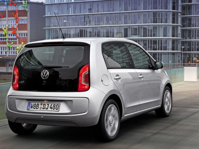 volkswagen up pic #134614