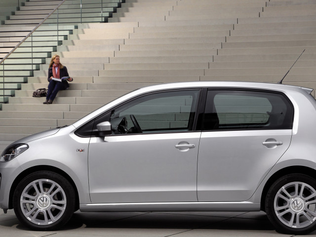 volkswagen up pic #134619