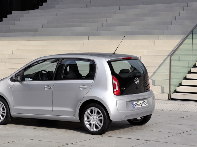 volkswagen up pic #134620