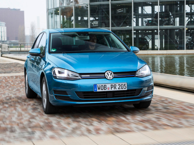 volkswagen golf tgi bluemotion pic #135097