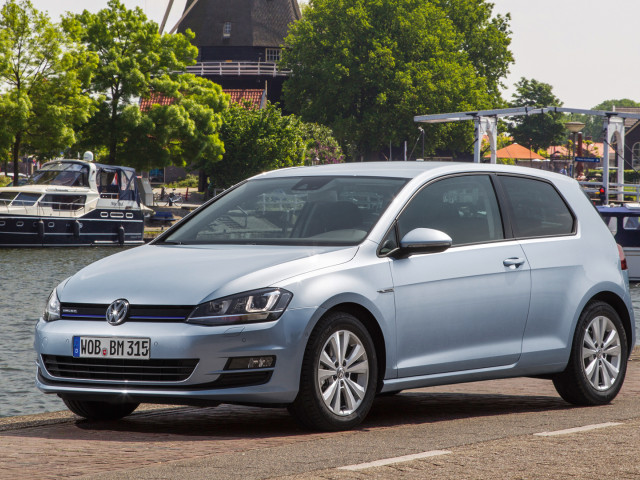 volkswagen golf tdi bluemotion pic #135144