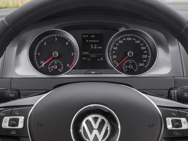 volkswagen golf tdi bluemotion pic #135148