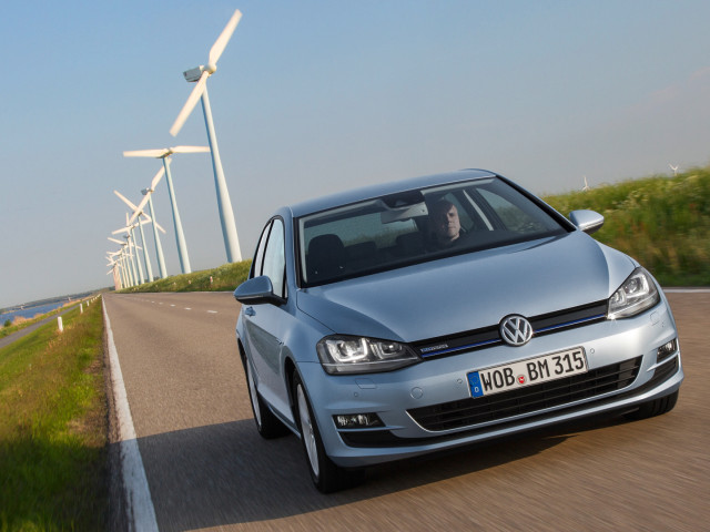 volkswagen golf tdi bluemotion pic #135154