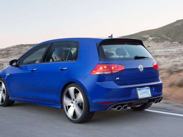 volkswagen golf r pic #136588