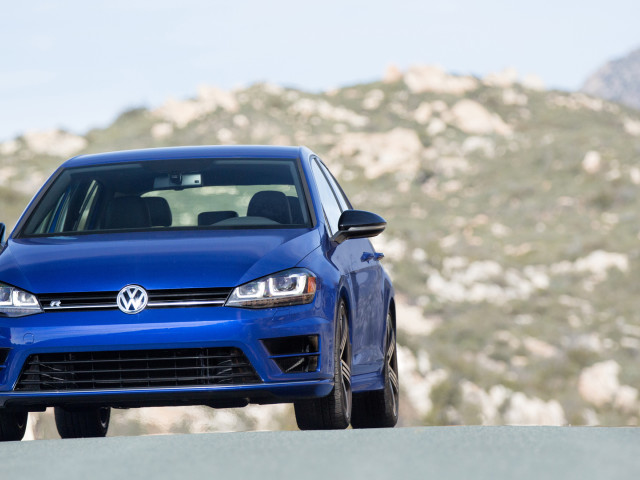 volkswagen golf r pic #136606