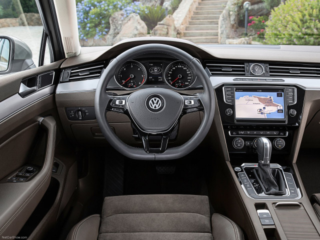 volkswagen passat pic #143775