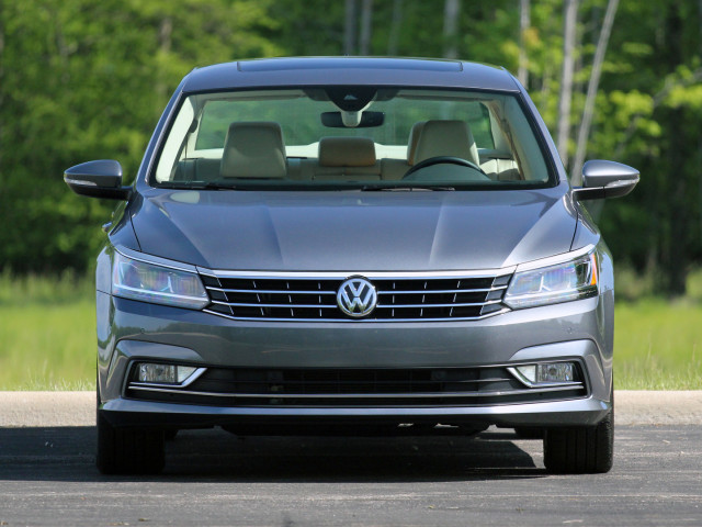 volkswagen passat pic #166236