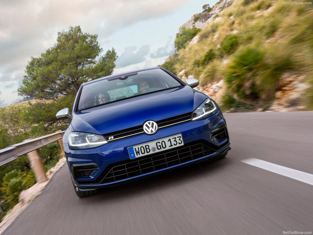 volkswagen golf r pic #176249